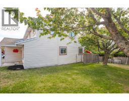 4 765 School Road, Gibsons, BC V0N1V9 Photo 36