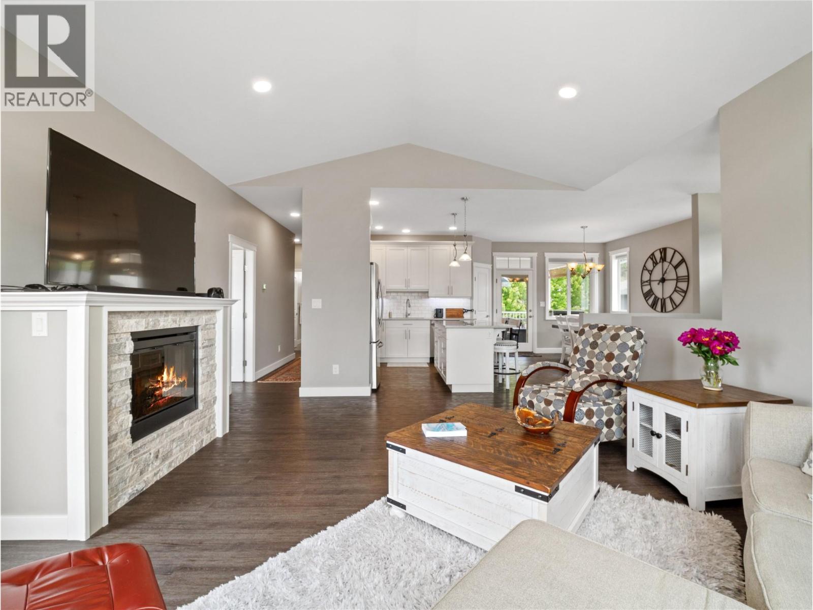 1280 23 Street SE - 6