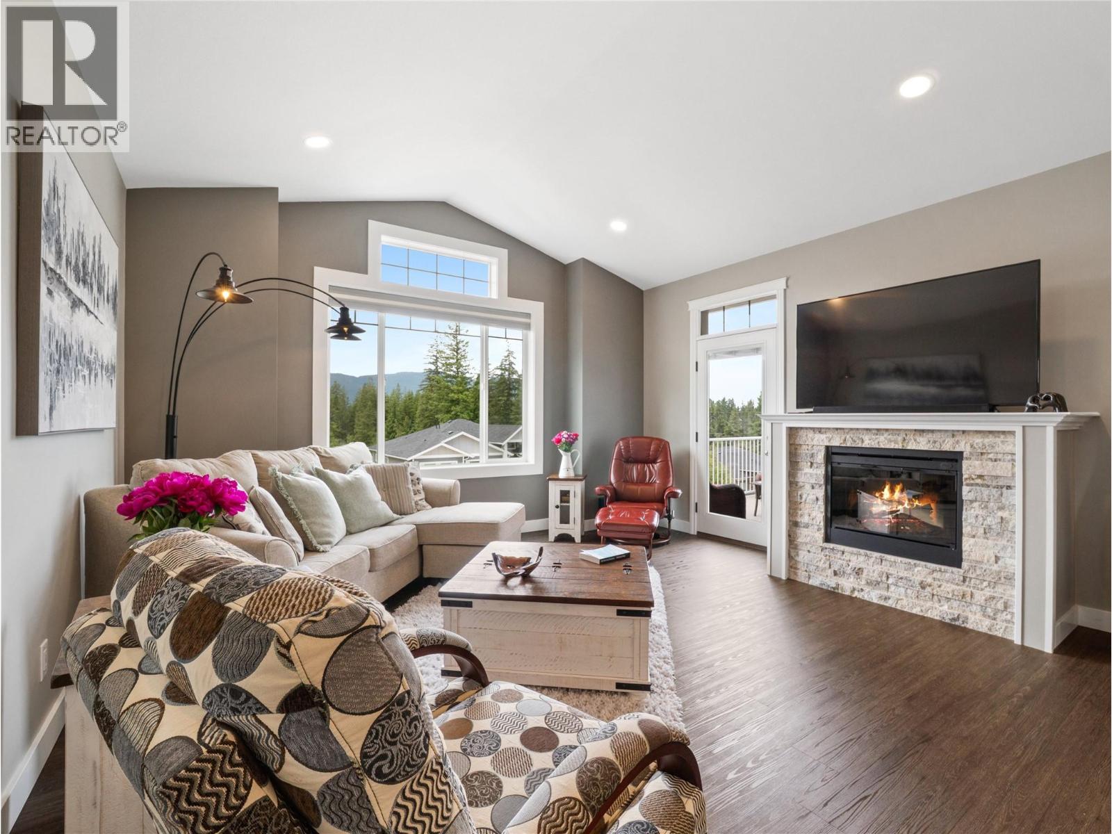 1280 23 Street SE - Image 3