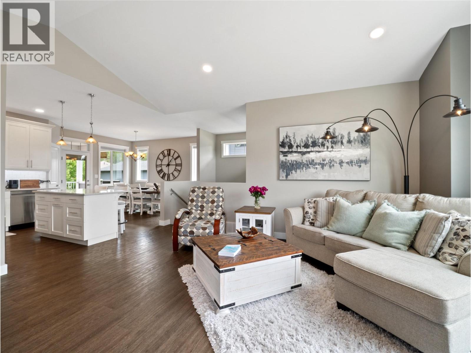 1280 23 Street SE - 7