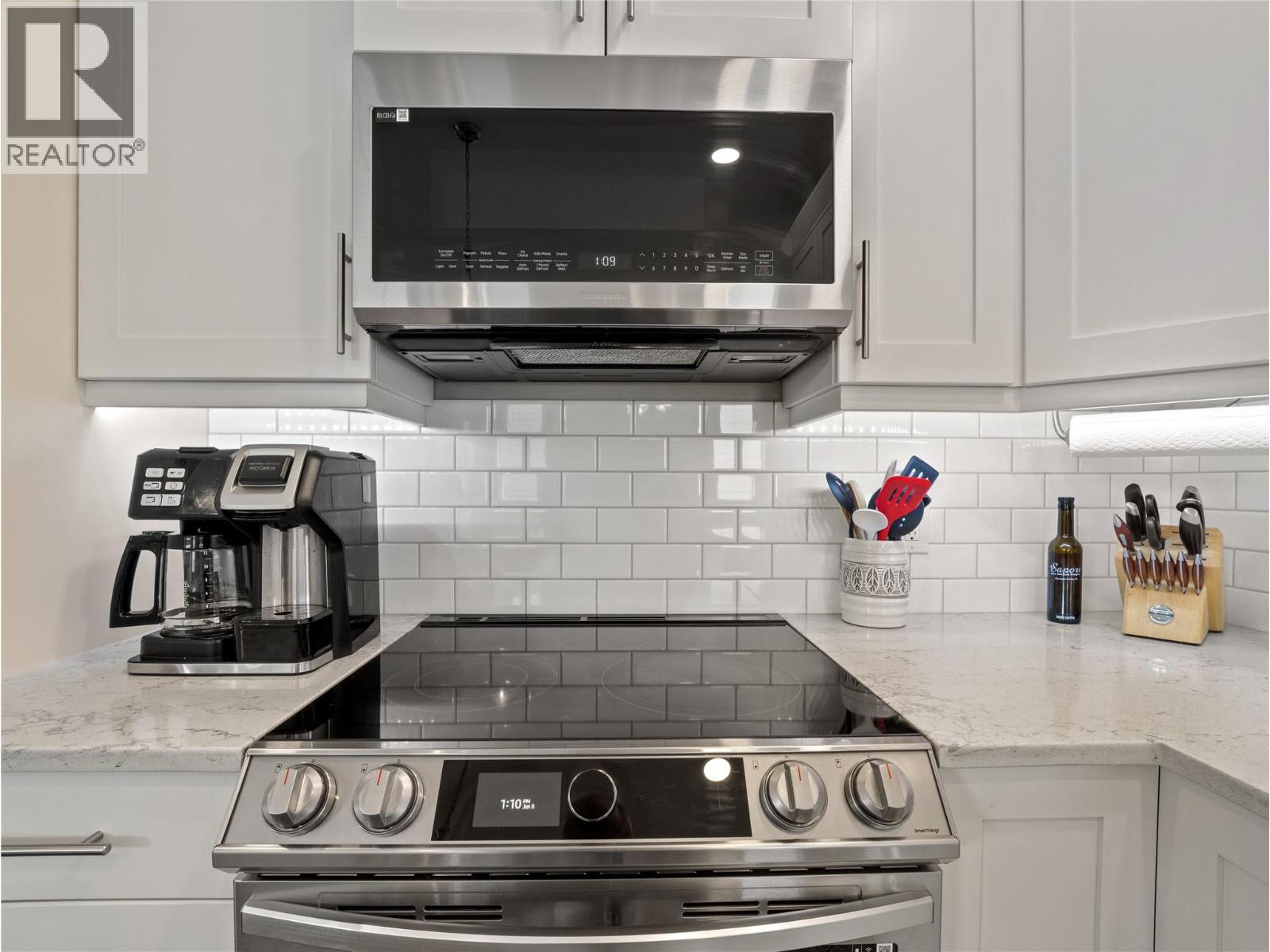 1280 23 Street SE - 11