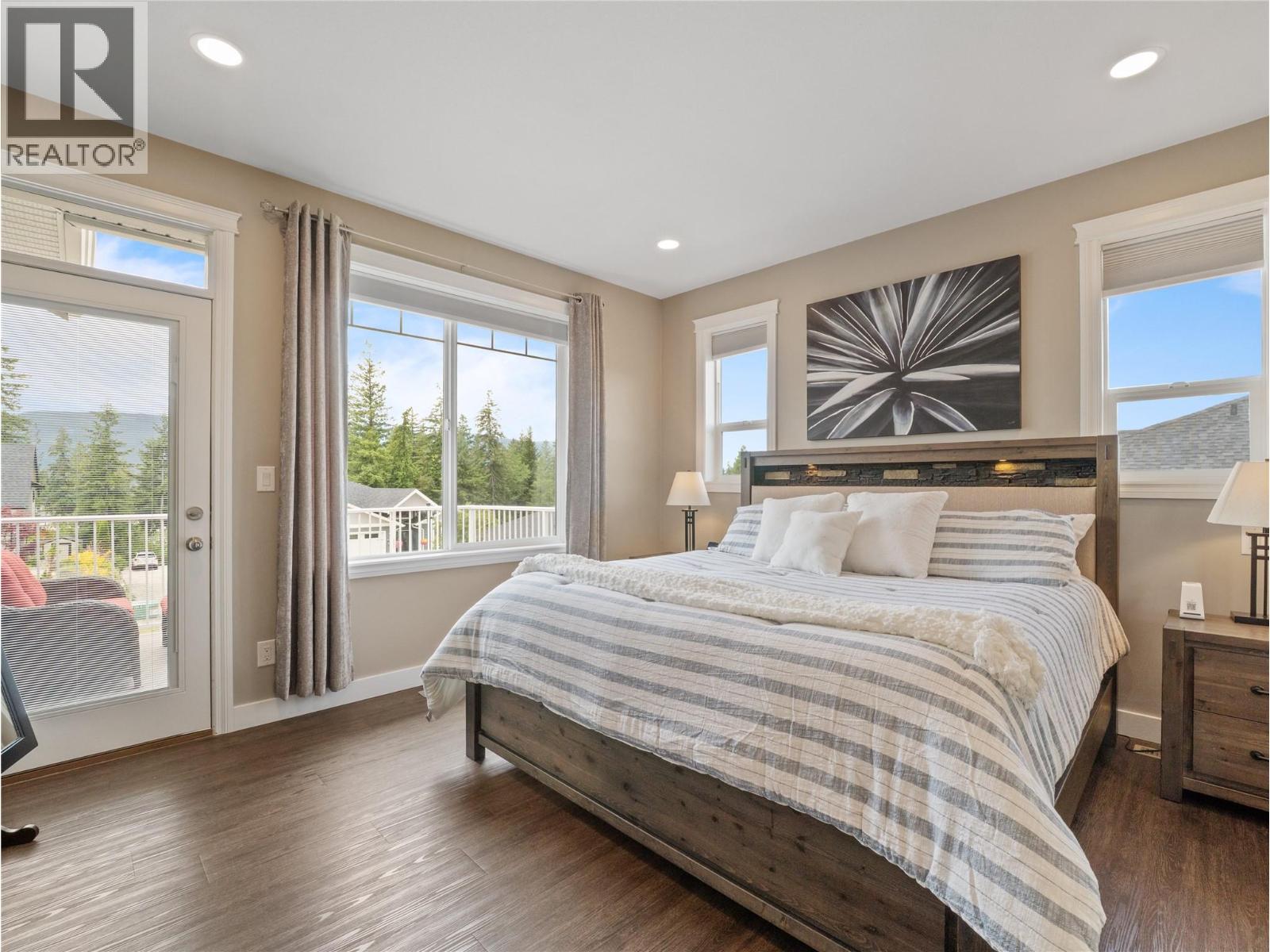 1280 23 Street SE - 21