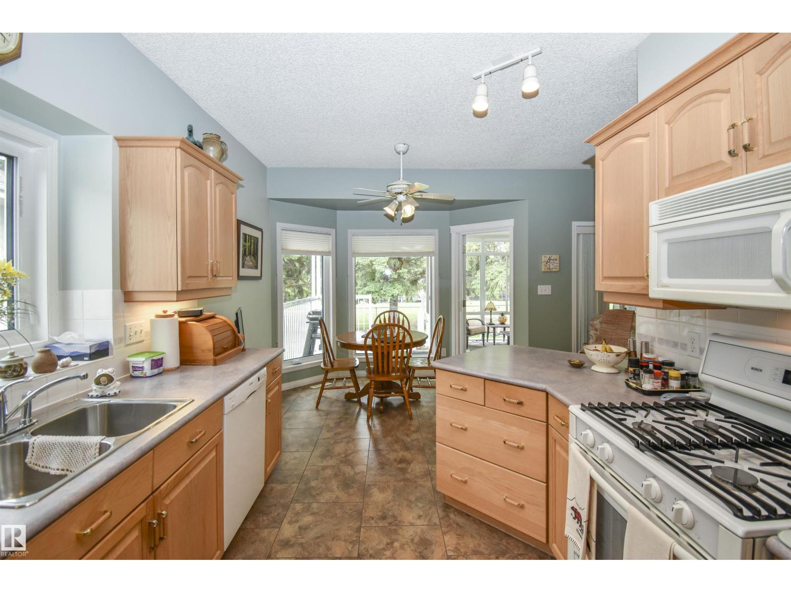 24 Longview PL - 10