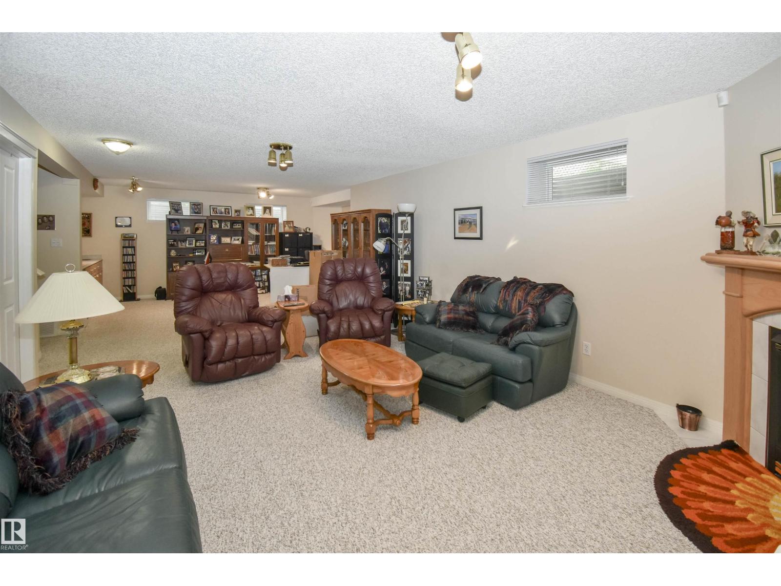 24 Longview PL - 31