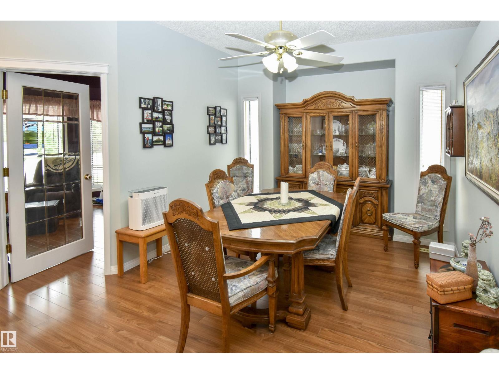 24 Longview PL - 5