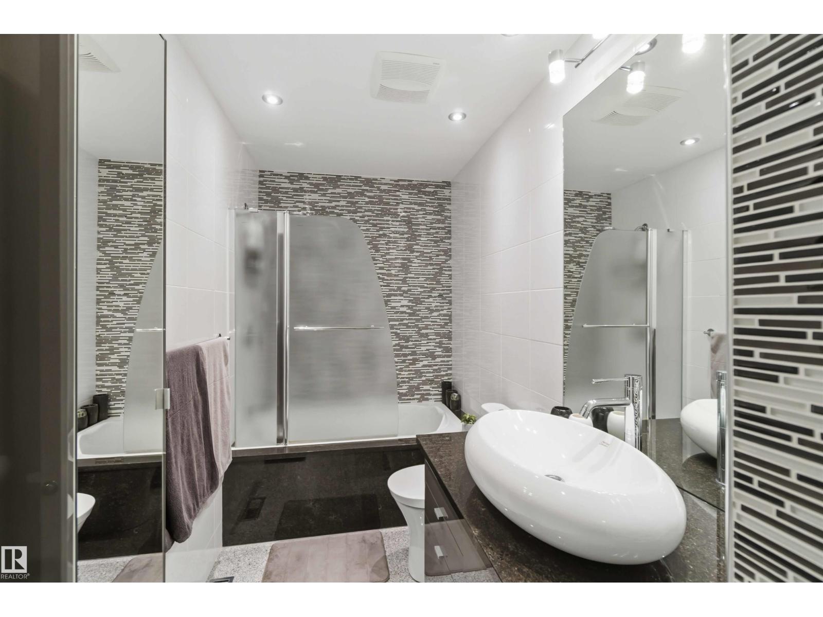 1832 104A ST NW - 5