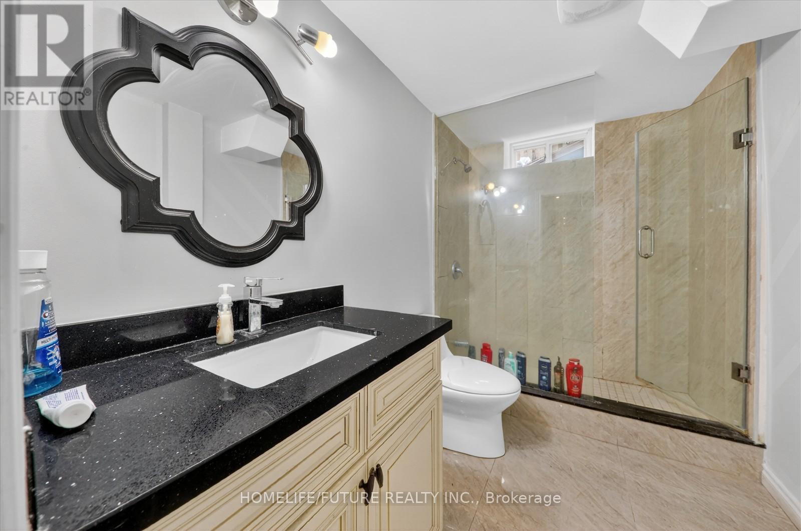 18 ANN LOUISE CRESCENT - 40