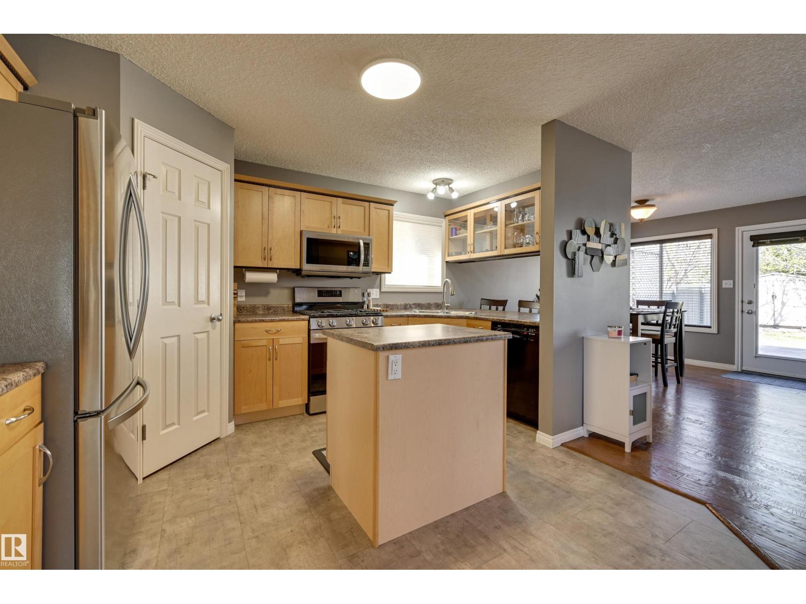 2208 BAKER CL SW - photo 3