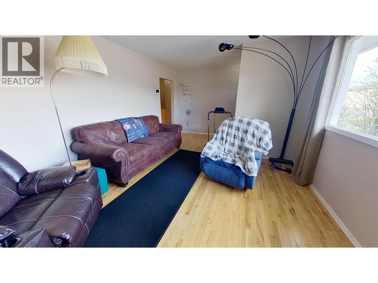 9719 105 AVENUE - 12
