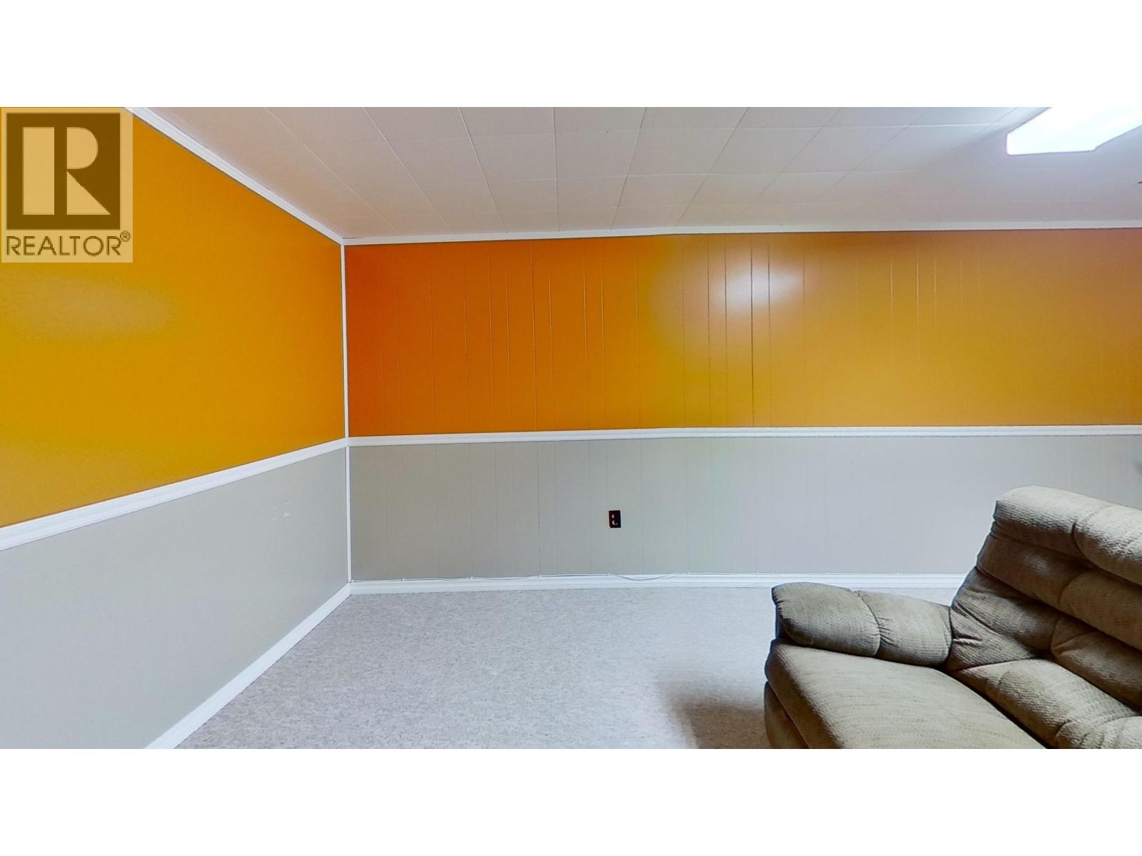 9719 105 AVENUE - 27