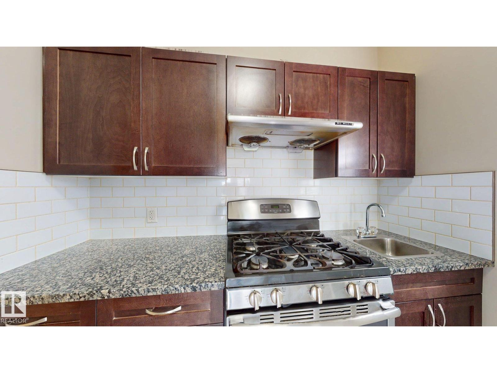 4016 8 ST NW - 18