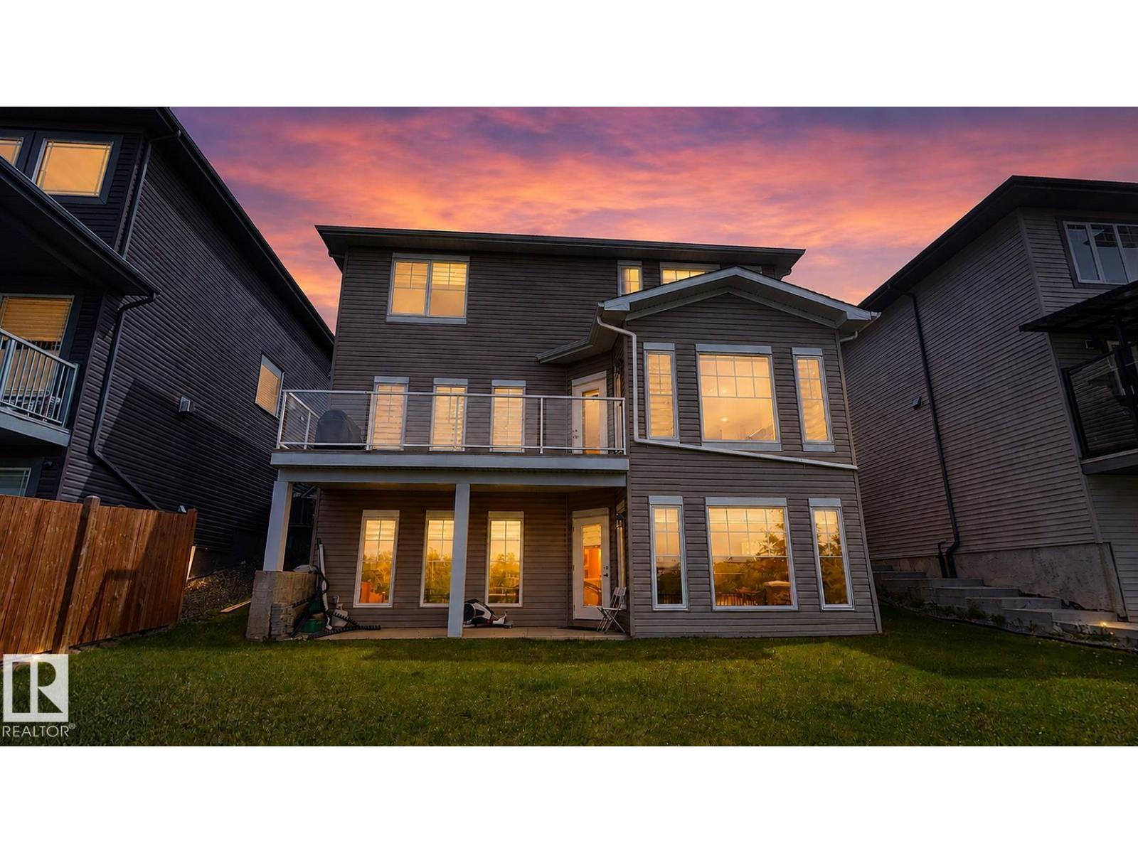 4016 8 ST NW - 55