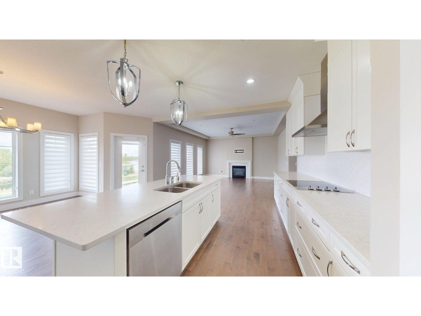 4016 8 ST NW - 7