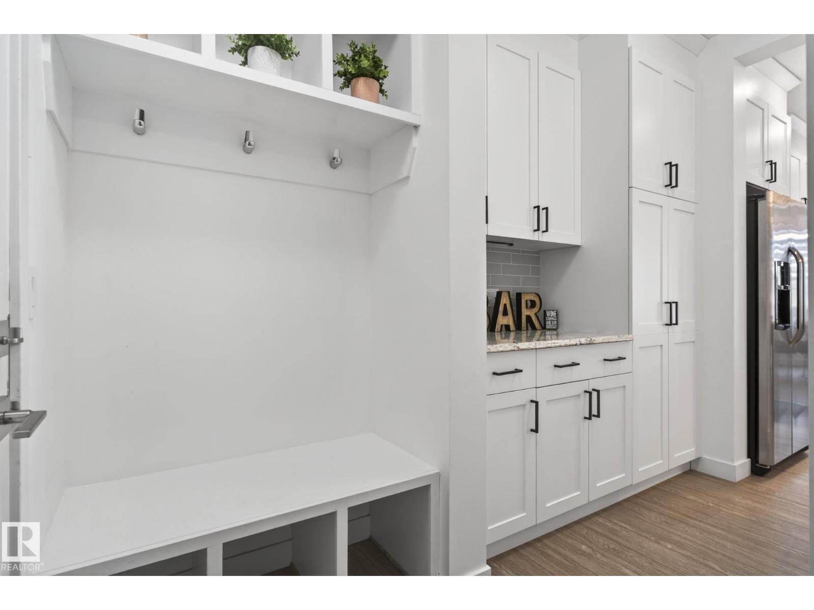 8612 CUSHING PL SW — photo 15