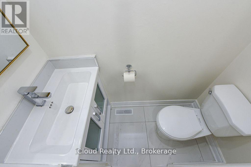 #88 400 MISSISSAUGA VALLEY BOULEVARD - 18
