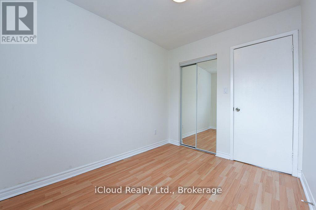 #88 400 MISSISSAUGA VALLEY BOULEVARD - 23