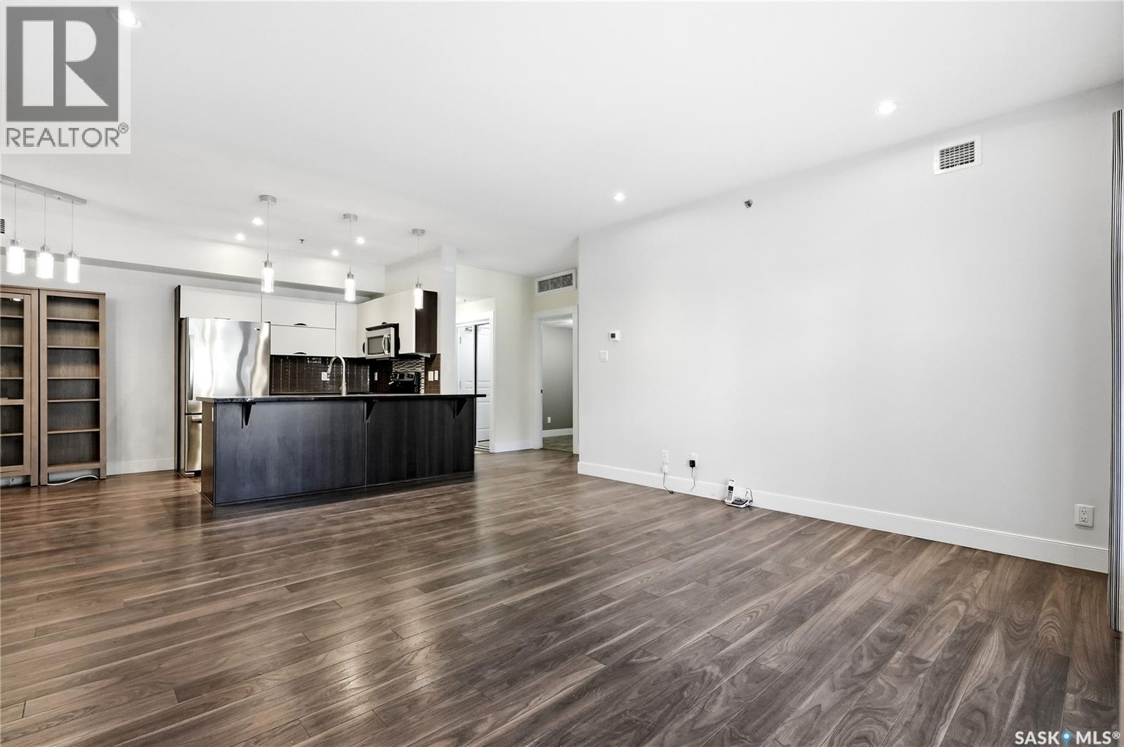 107 721 8th STREET — photo 11