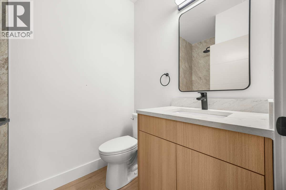 #4 1506 39A Avenue - 43