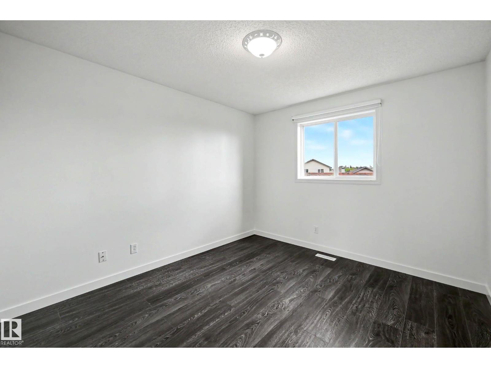 14014 158A AV NW — photo 25