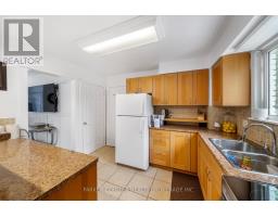 23 Chaucer Crescent, Barrie, ON L4N4T8 Photo 12
