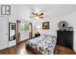 23 Chaucer Crescent, Barrie, ON L4N4T8 Photo 17