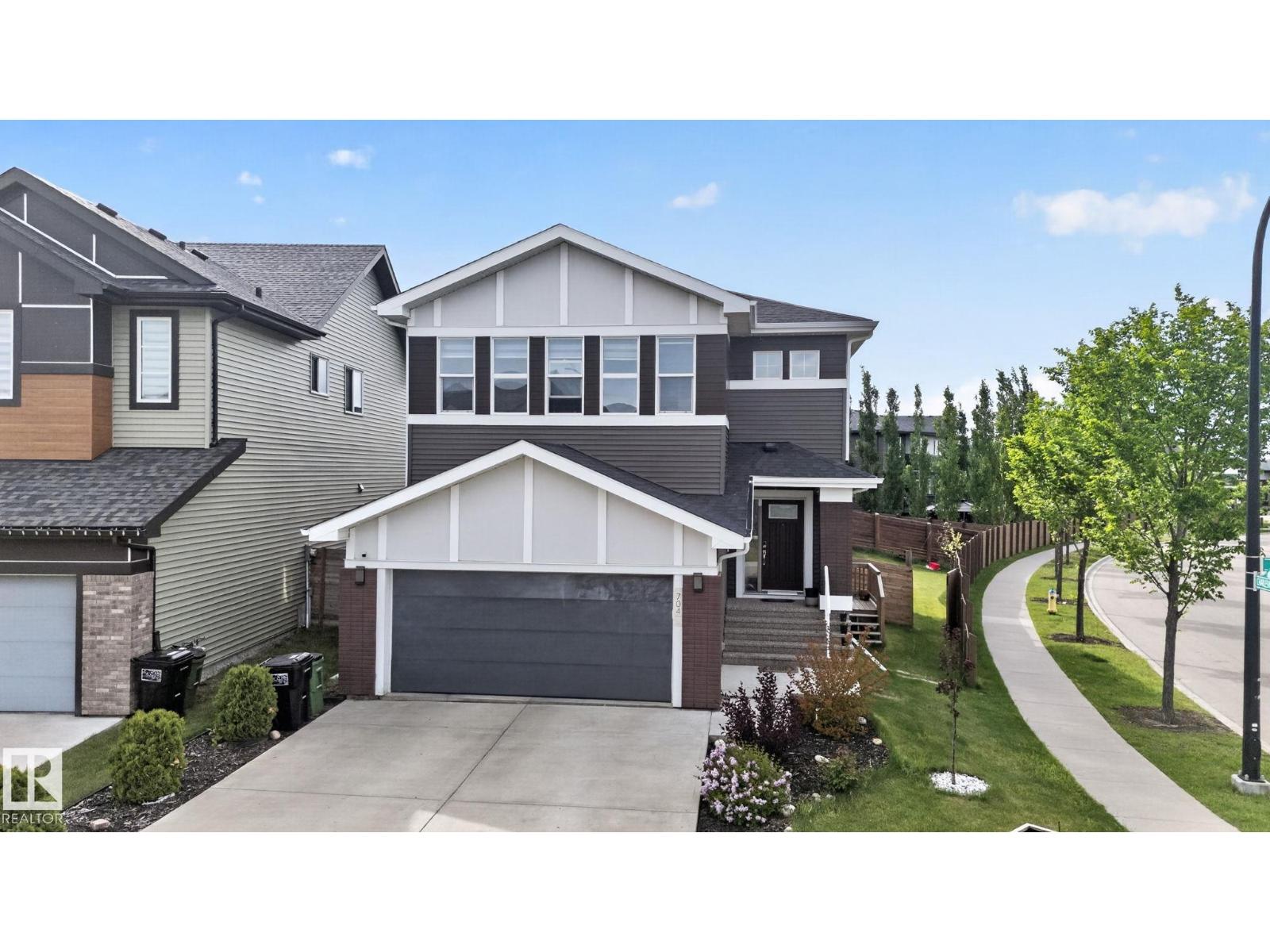 704 39 ST SW — photo 28