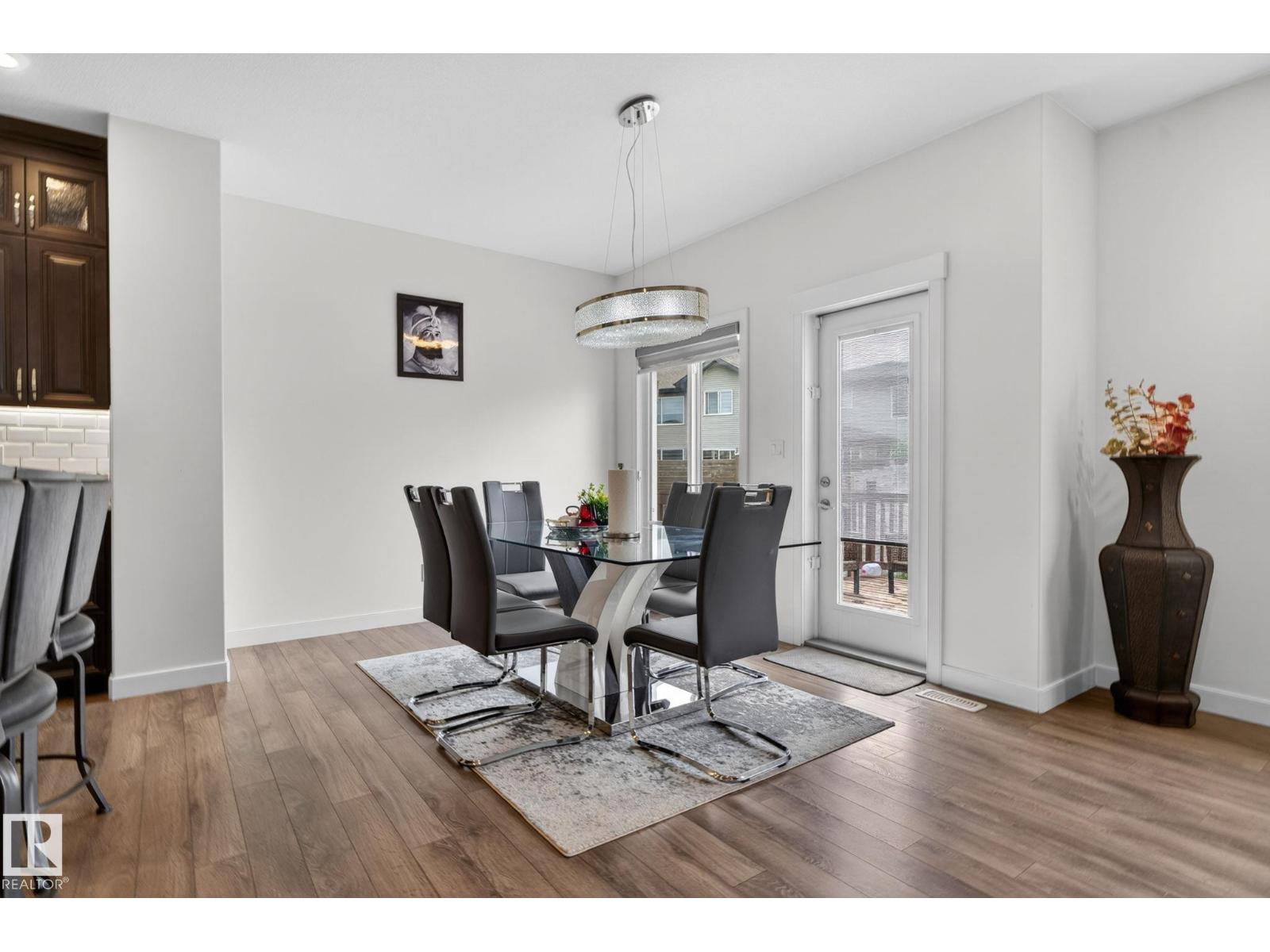 704 39 ST SW — photo 56