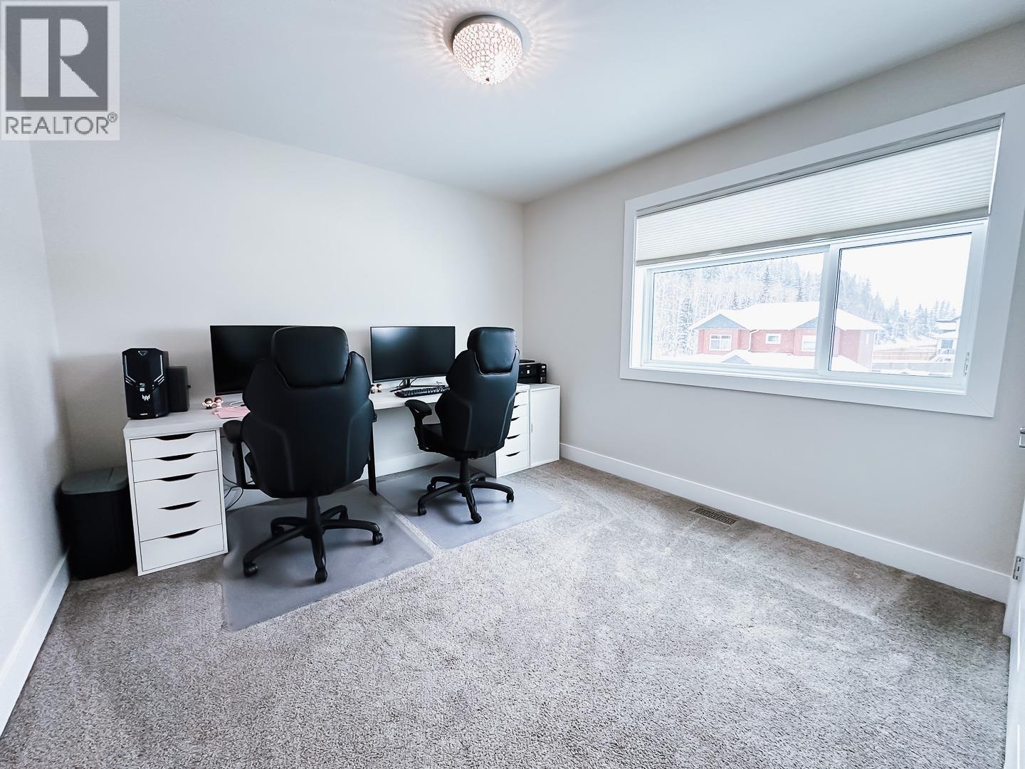 3922 AREND DRIVE - 21