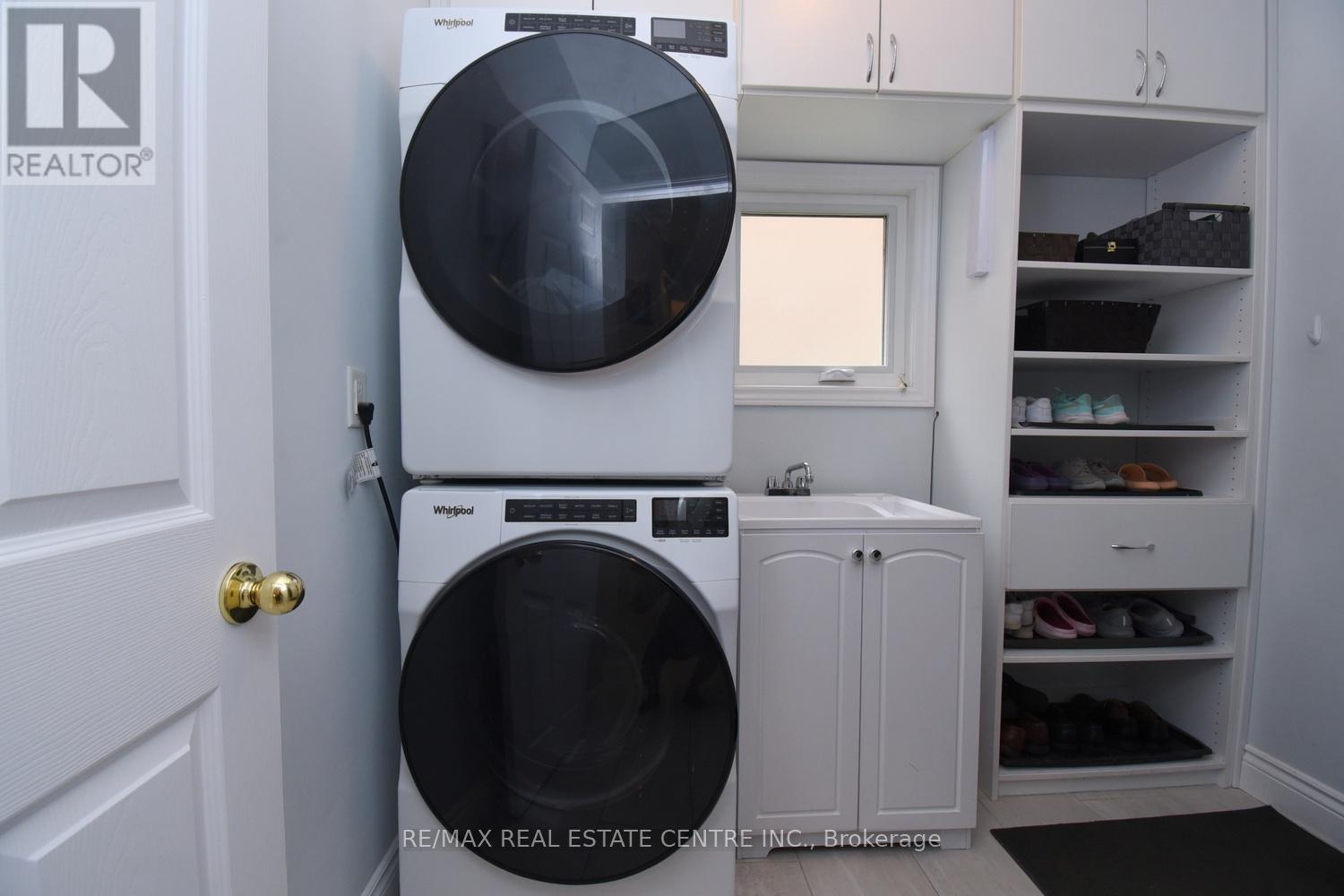 227 VALRIDGE DRIVE - 20