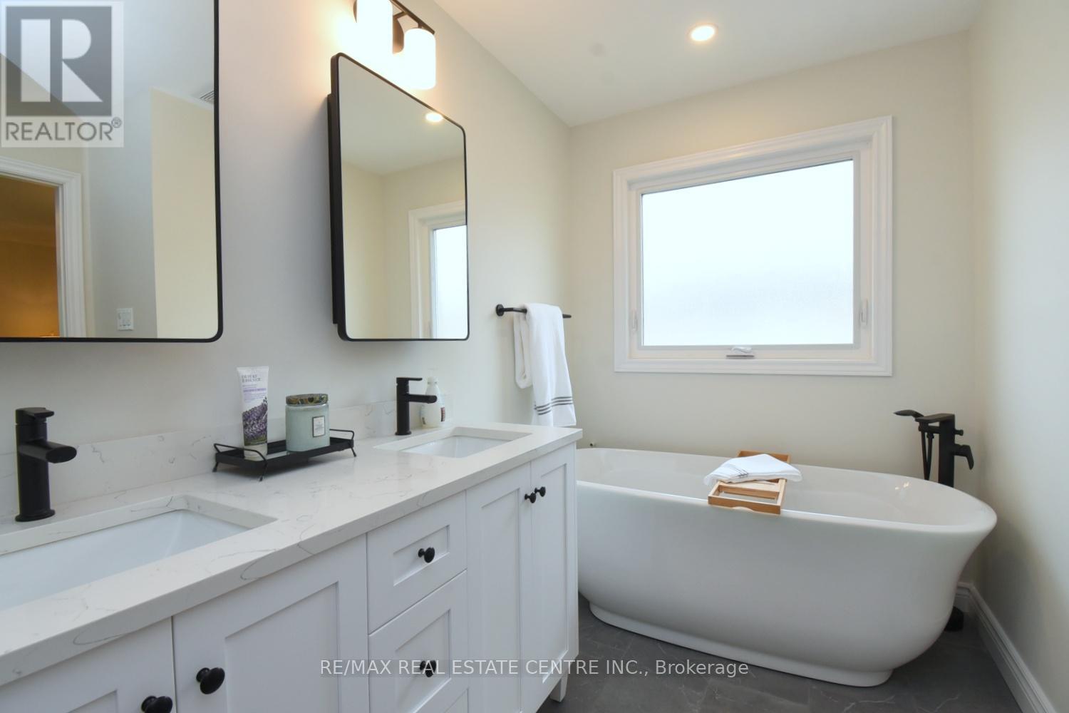 227 VALRIDGE DRIVE - 26