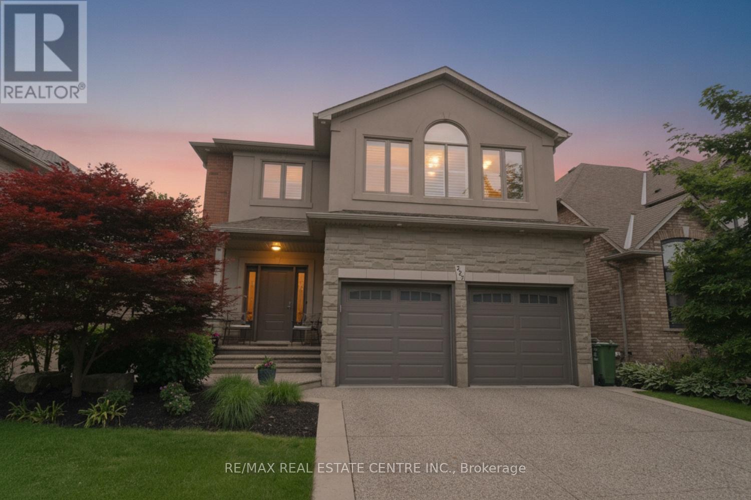 227 VALRIDGE DRIVE - 3