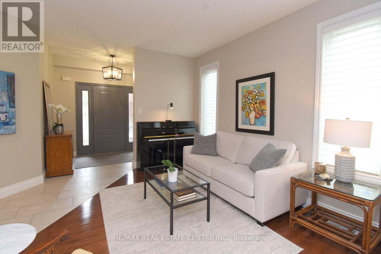 227 VALRIDGE DRIVE - 5