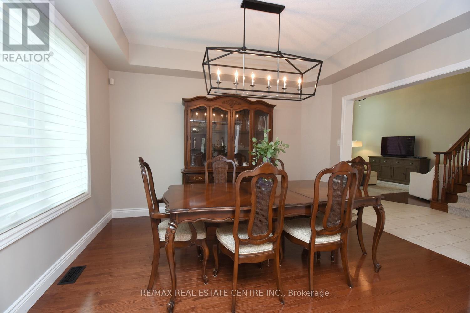 227 VALRIDGE DRIVE - 8