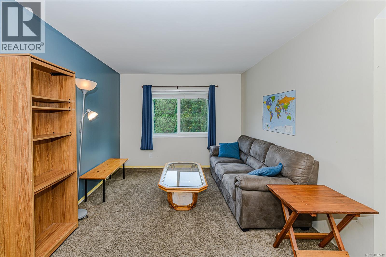 896 Chapman Rd - 25