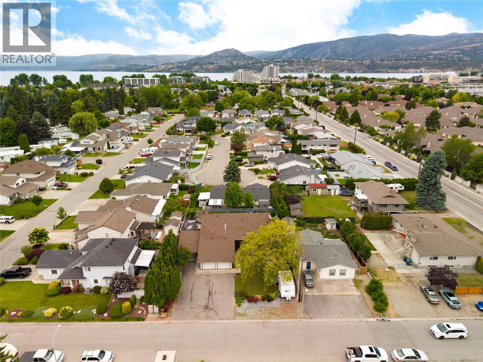  3450 Barberry Street, Kelowna