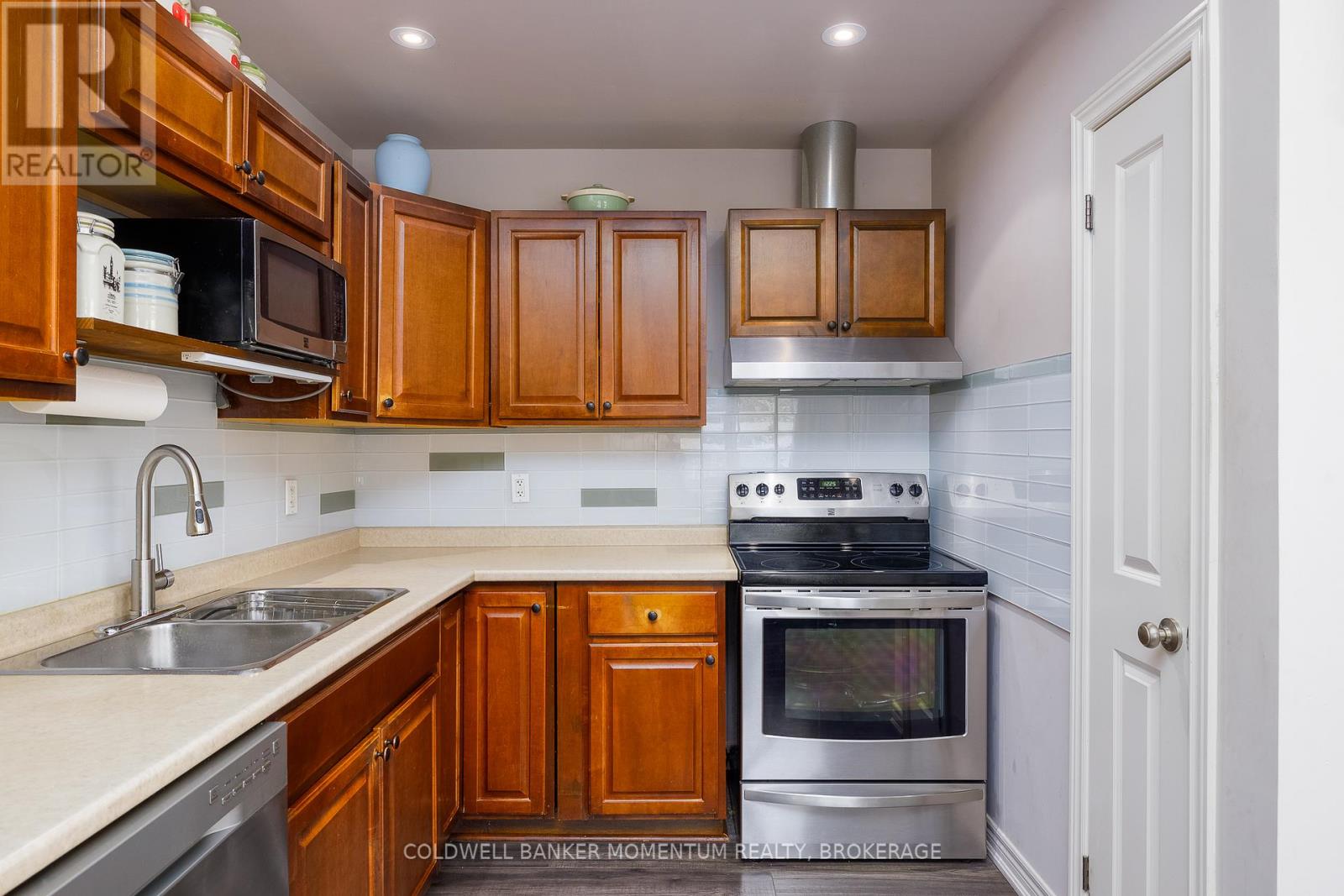 121 ALBERT STREET - Image 11