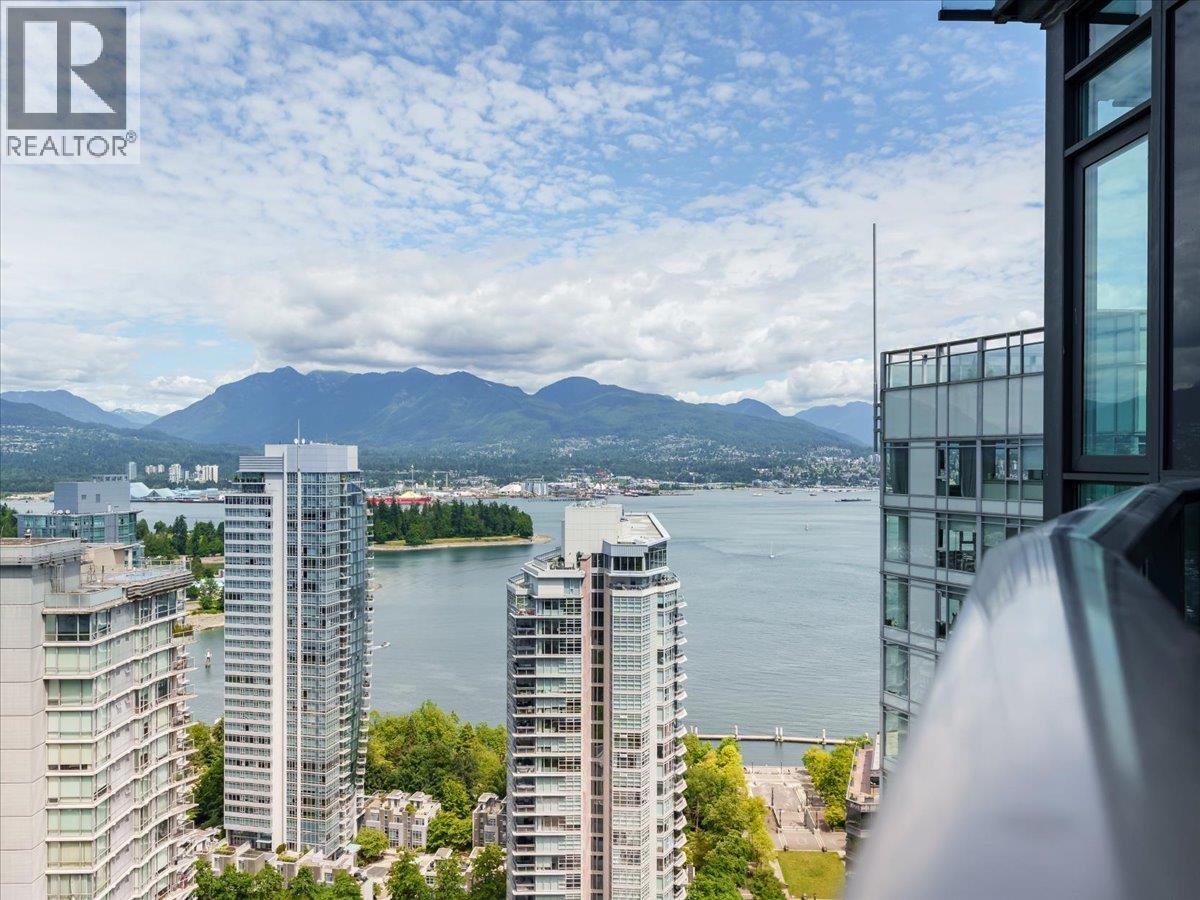 3301 1189 MELVILLE STREET, Vancouver