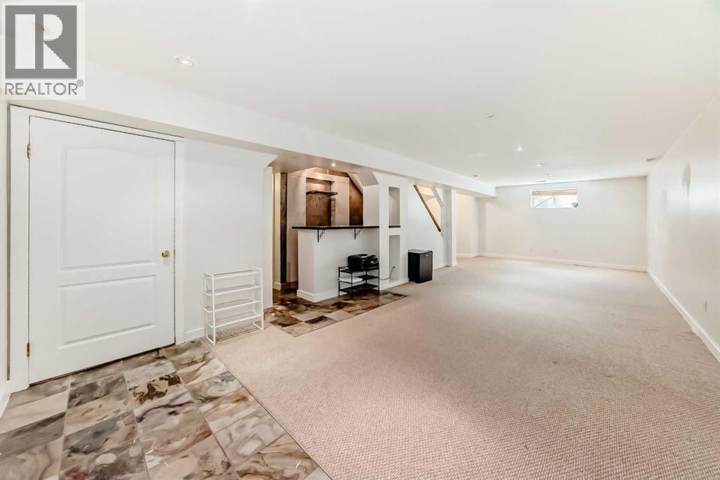 130 PANORAMA HILLS View NW - 35