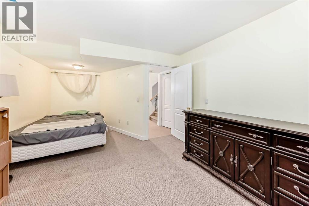 130 PANORAMA HILLS View NW - 38