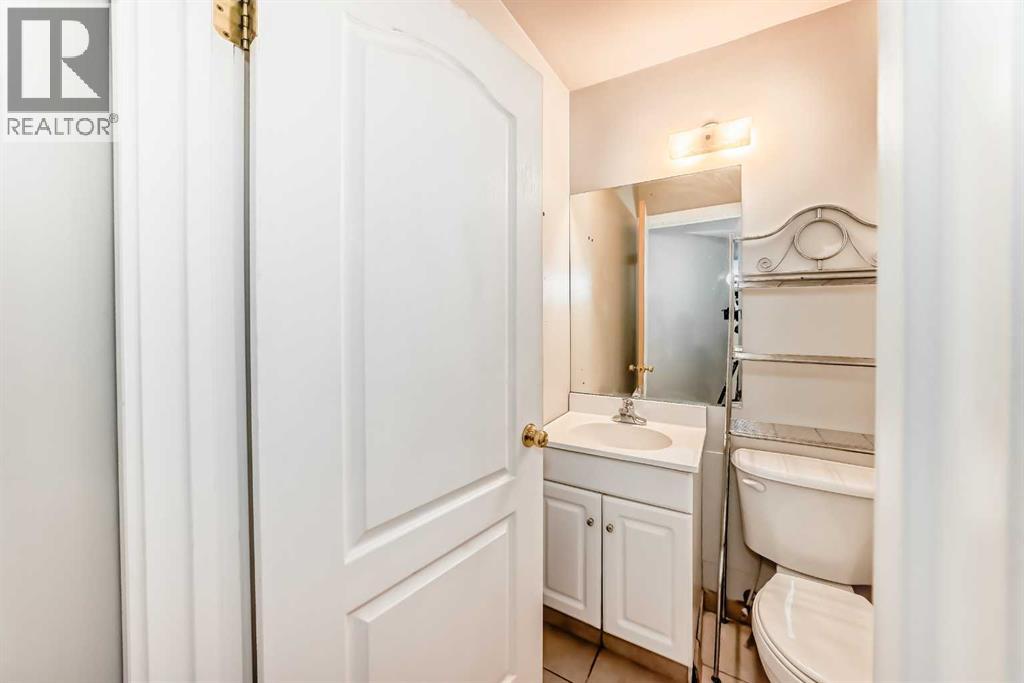 130 PANORAMA HILLS View NW - 37