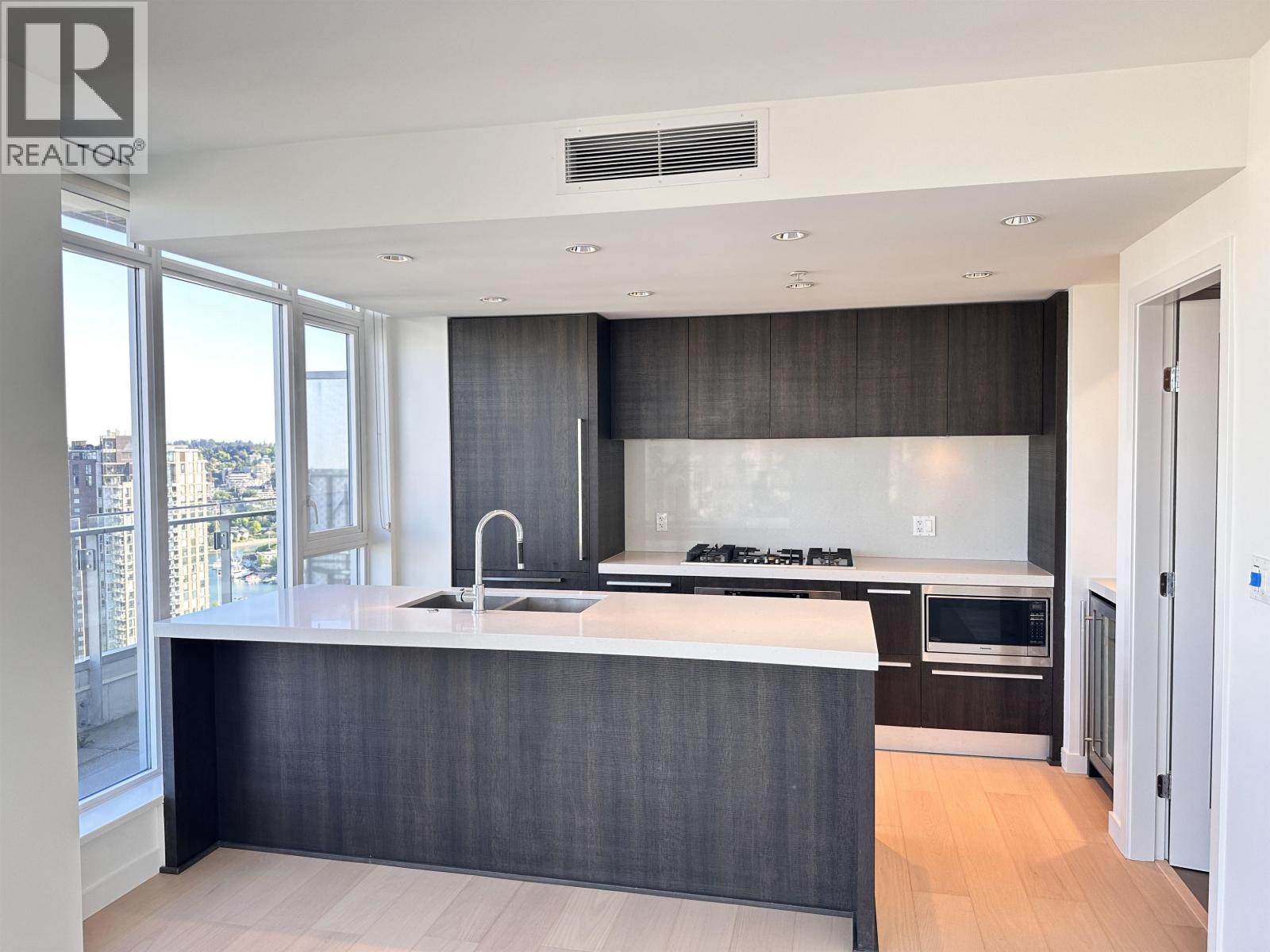 29F 1351 CONTINENTAL STREET, Vancouver