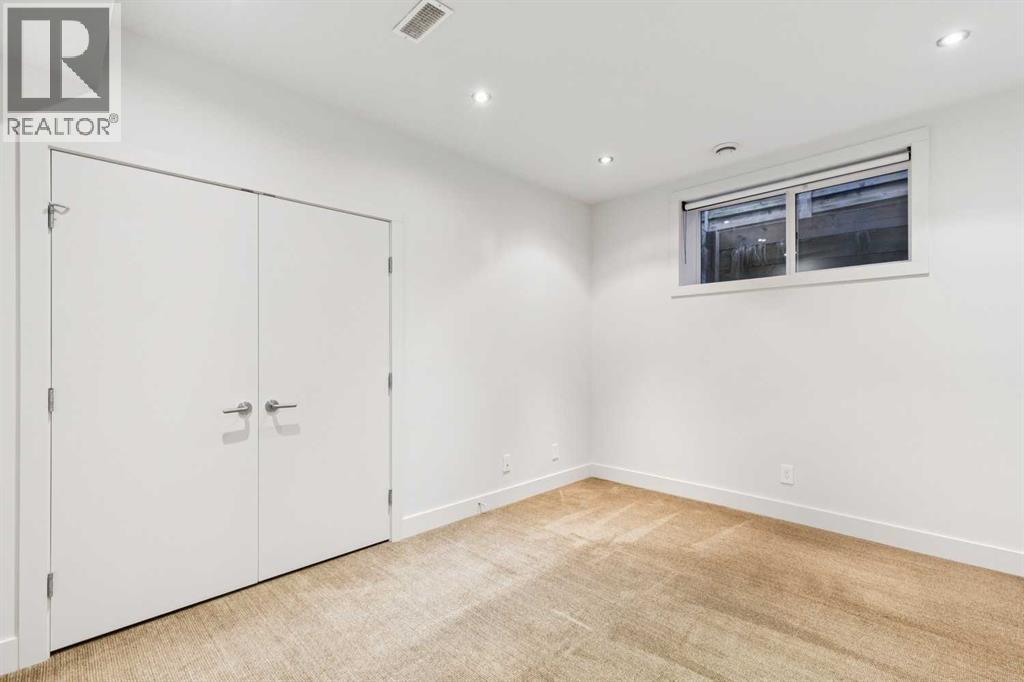 31 Wexford Way SW — photo 42