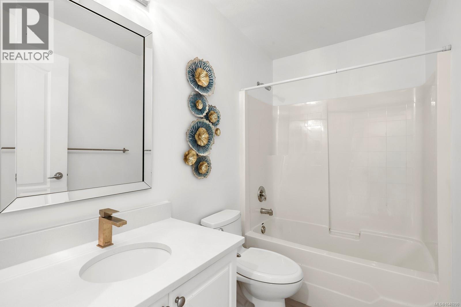 304 1860 Comox Ave, Comox