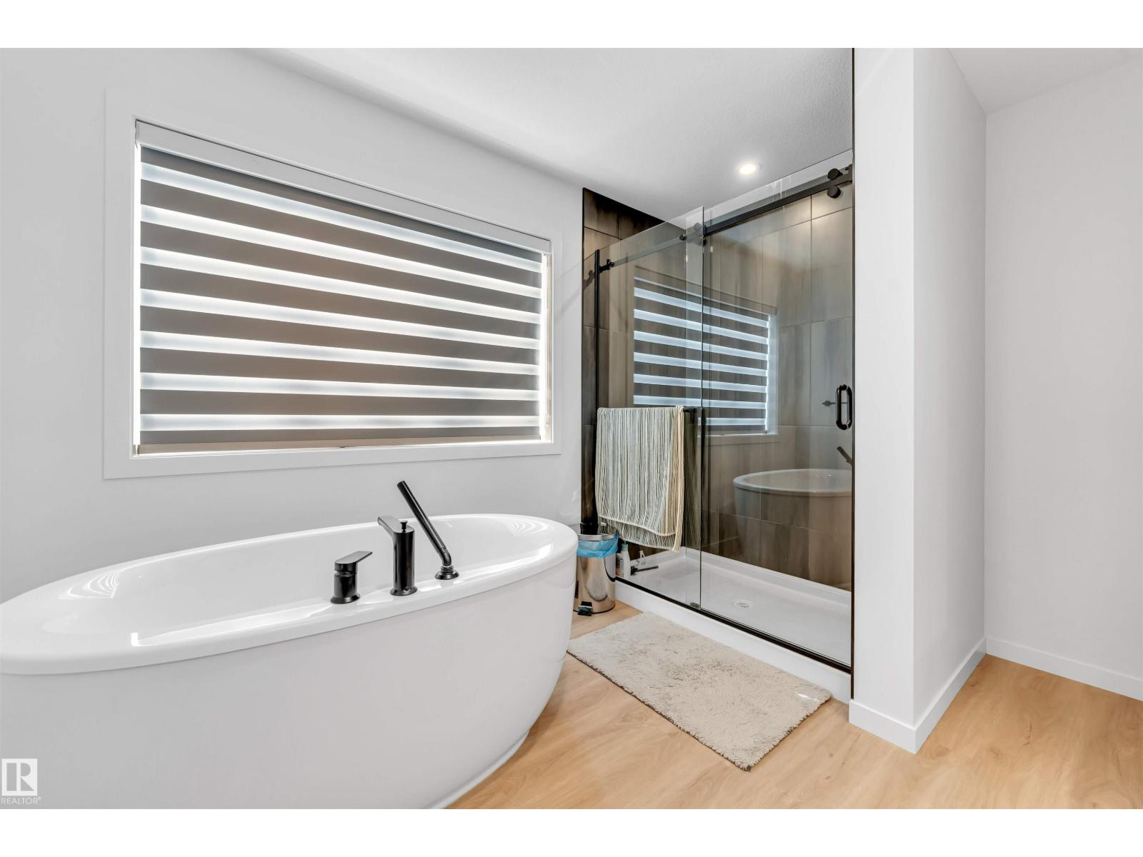 460 33 ST SW - 26