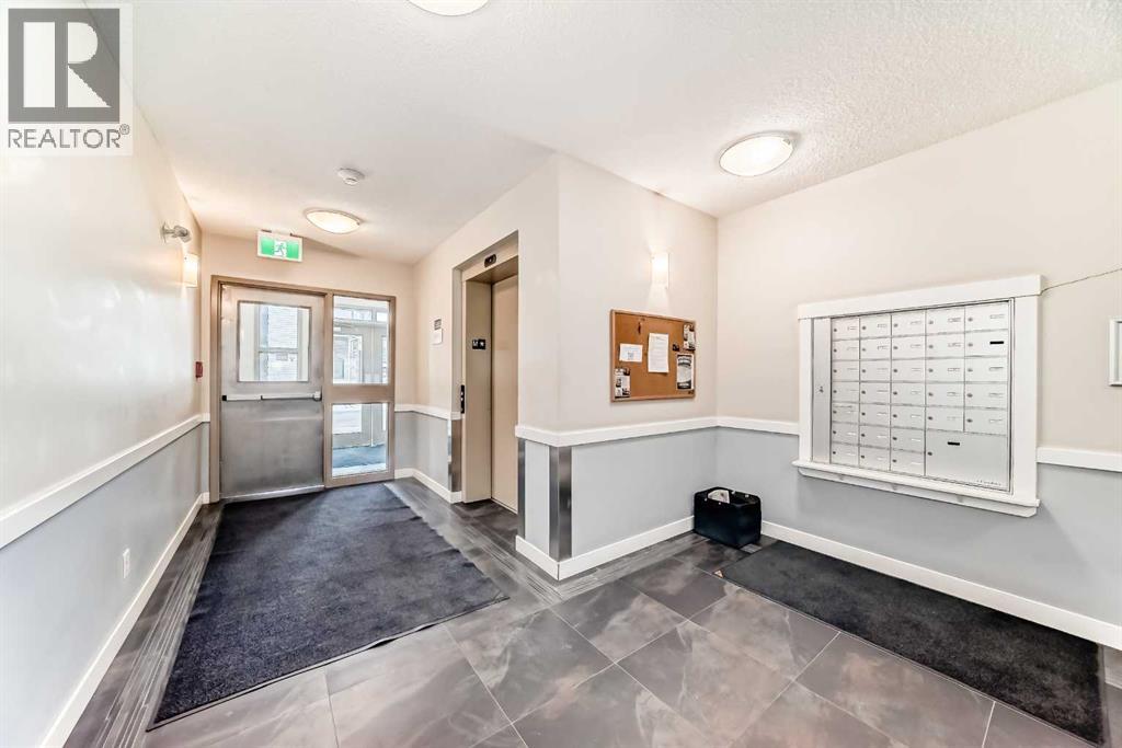 #101 22 Panatella Road NW - 25