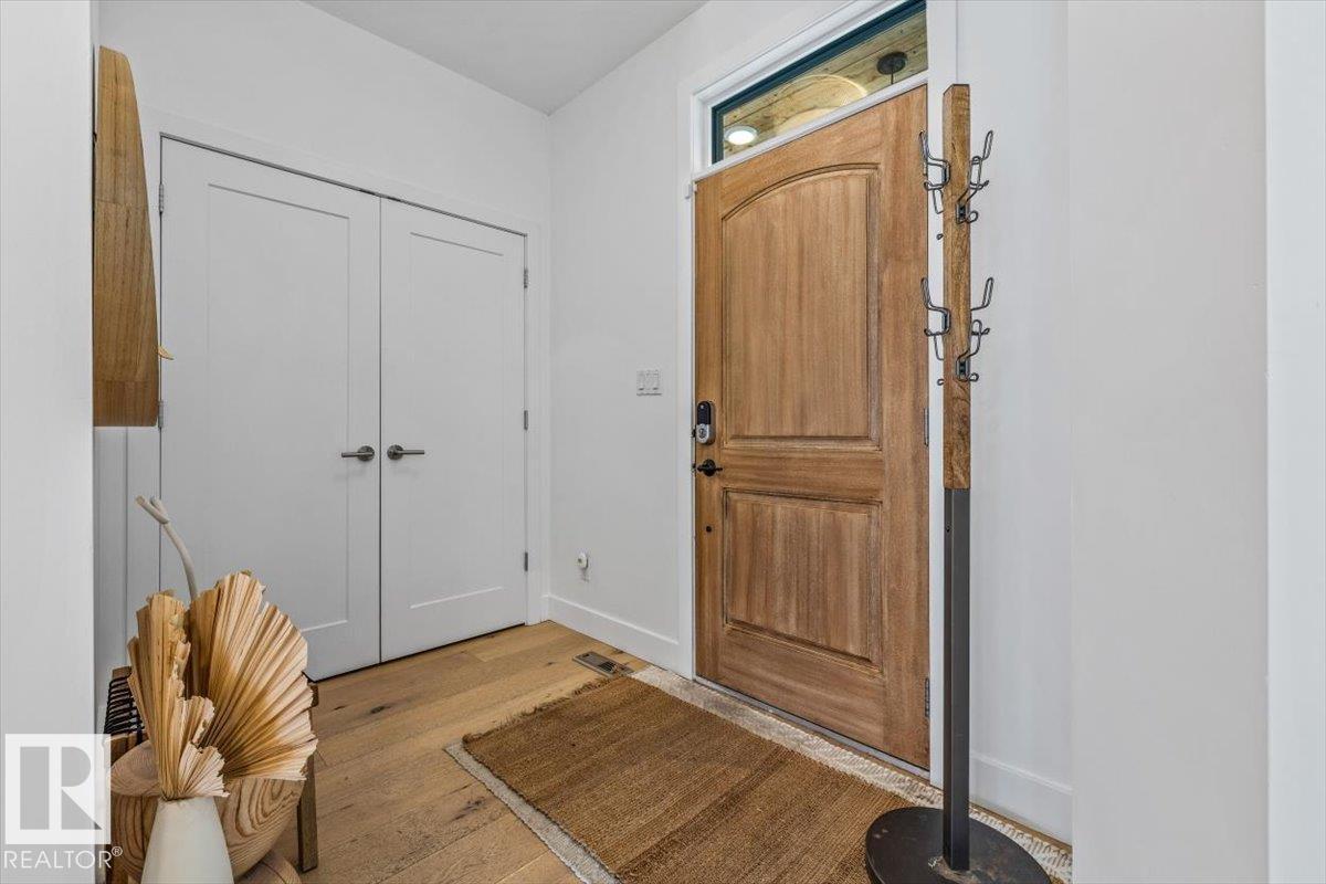 10641 126 ST NW - photo 2