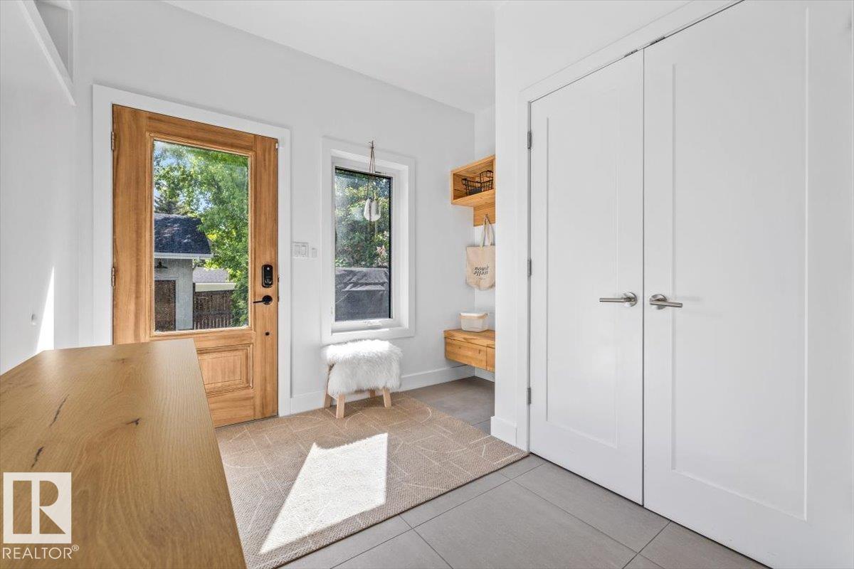 10641 126 ST NW — photo 25