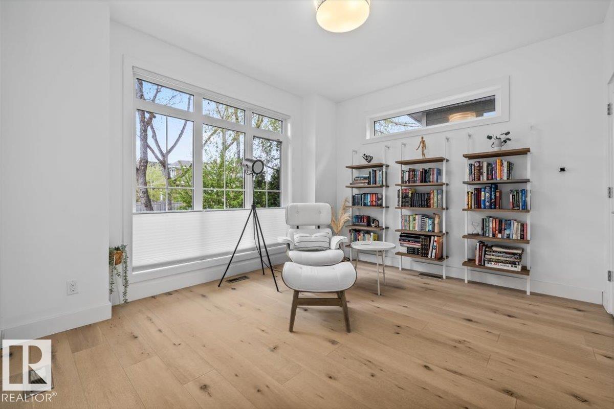 10641 126 ST NW - photo 5