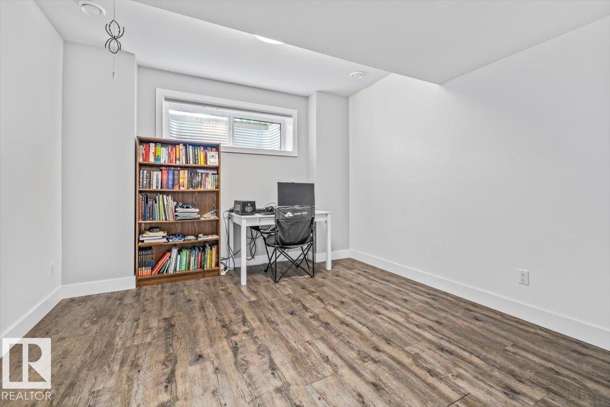 10641 126 ST NW — photo 68