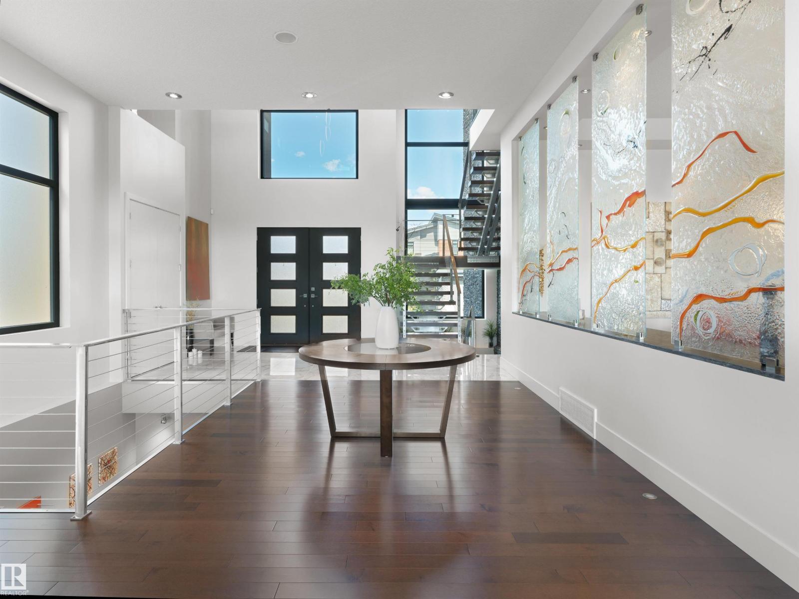 622 HOWATT DR SW - photo 4